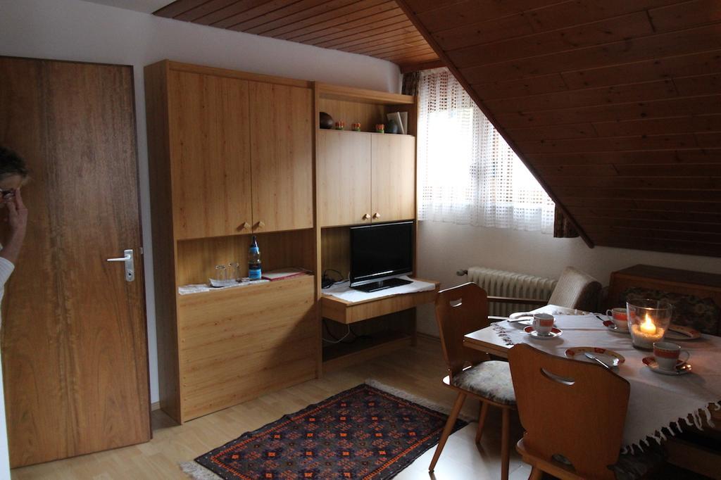 Gaestehaus Heimenberg 바트리폴드사우샤프바흐 외부 사진